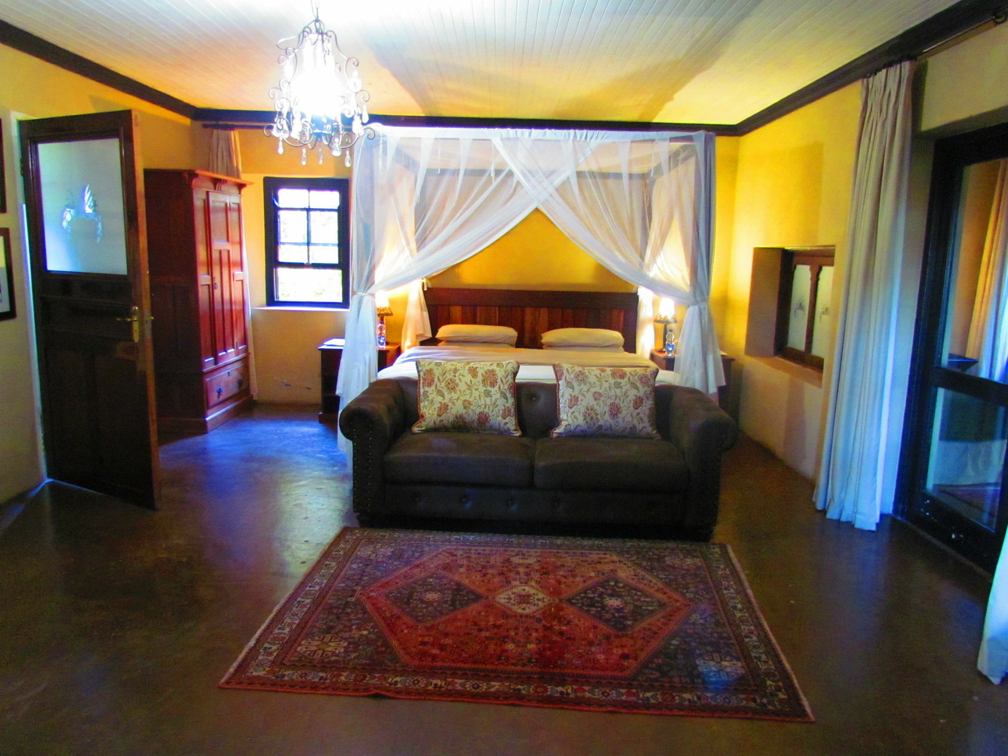 Plettenberg Bay Game Reserve: The Baroness Safari Lodge Eksteriør billede