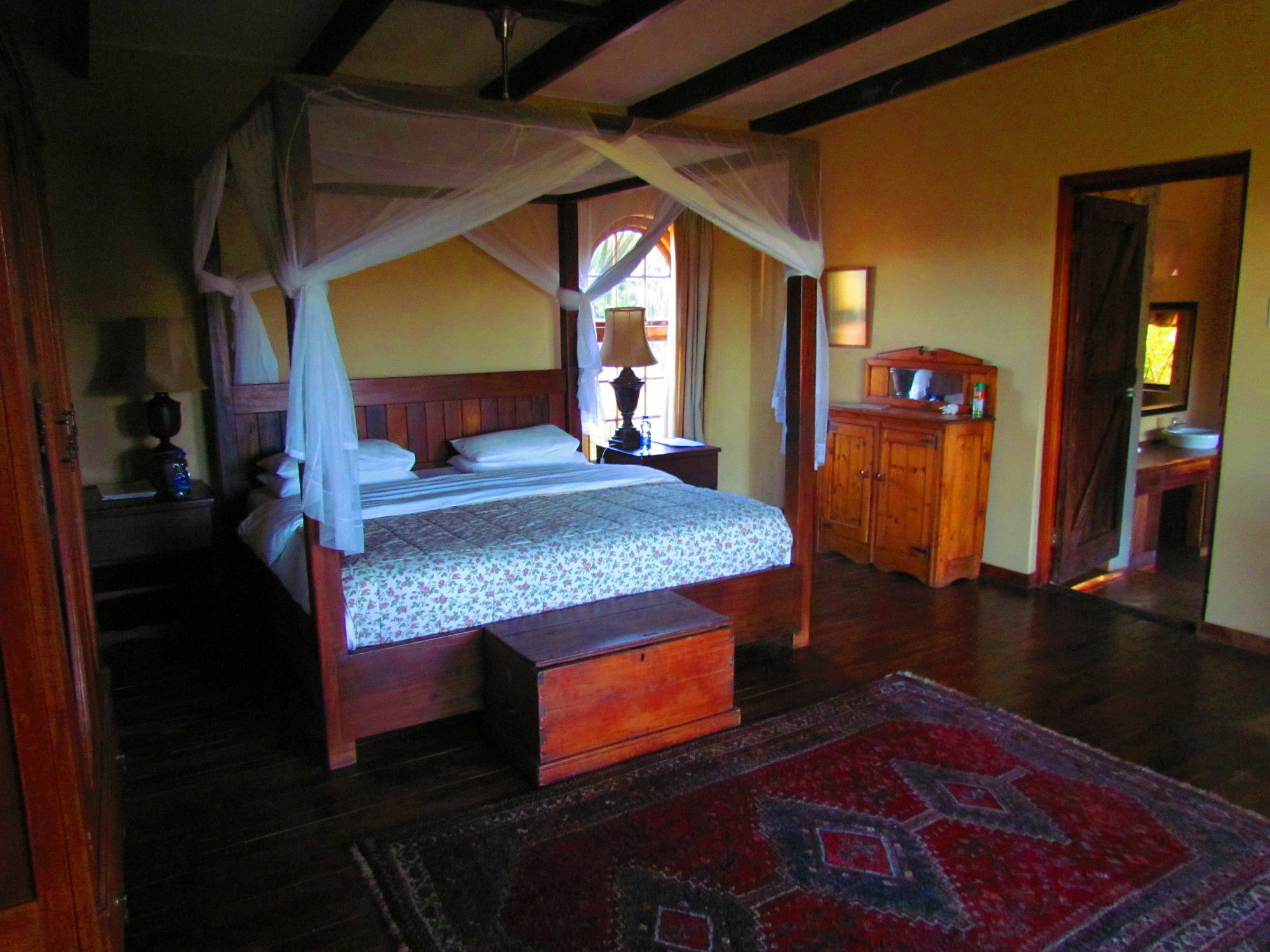 Plettenberg Bay Game Reserve: The Baroness Safari Lodge Eksteriør billede