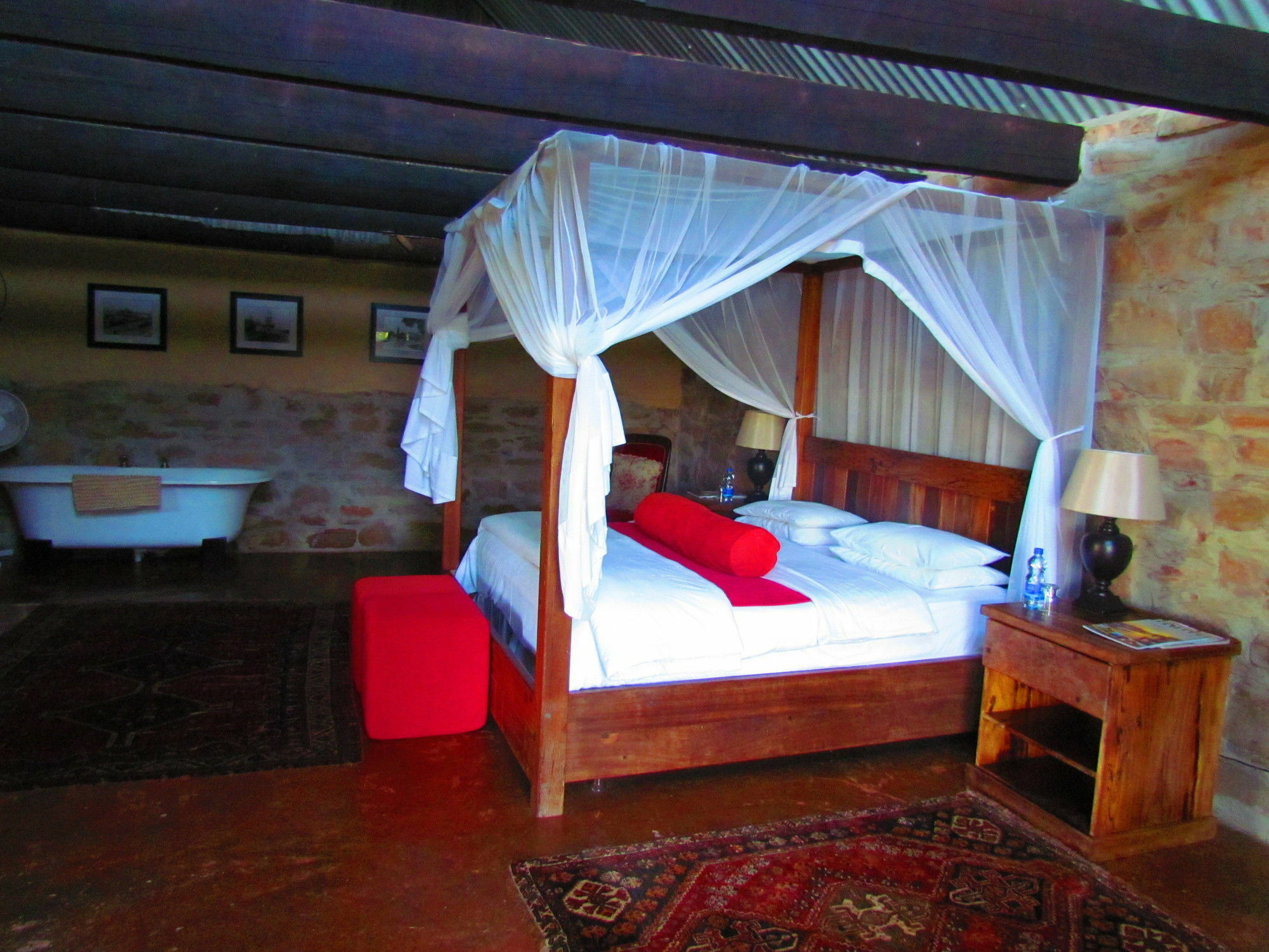 Plettenberg Bay Game Reserve: The Baroness Safari Lodge Eksteriør billede